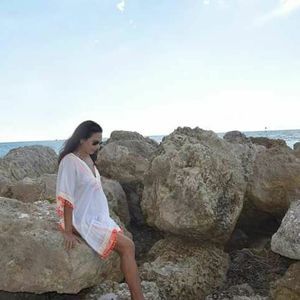 Meet your Posher, Roseluce